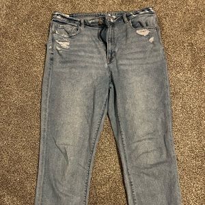 American Eagle ripped mom jeans size 12R